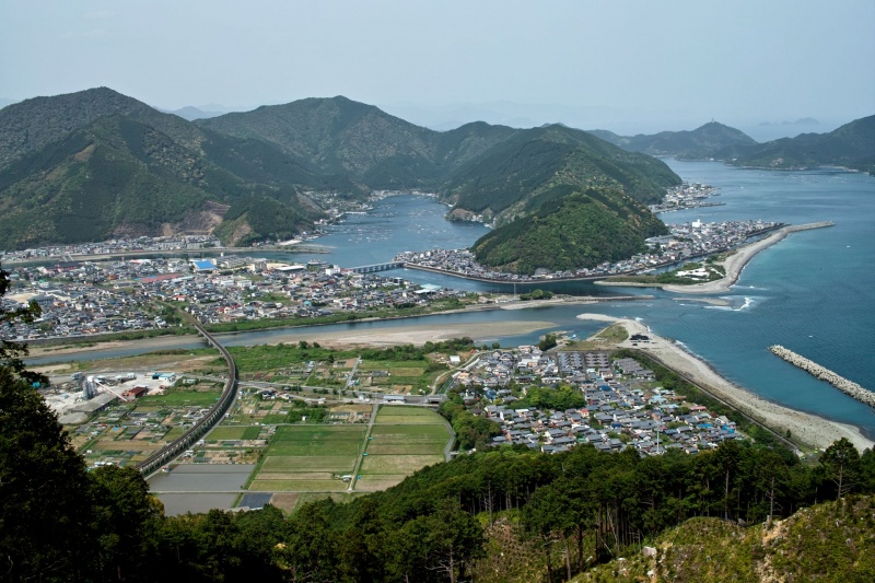 File:Miyama.jpg