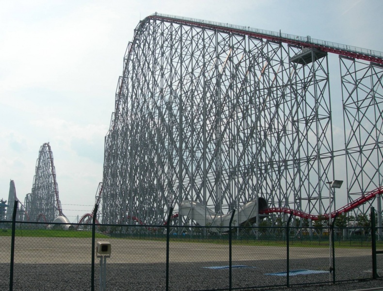File:SteelDragon2000.jpg