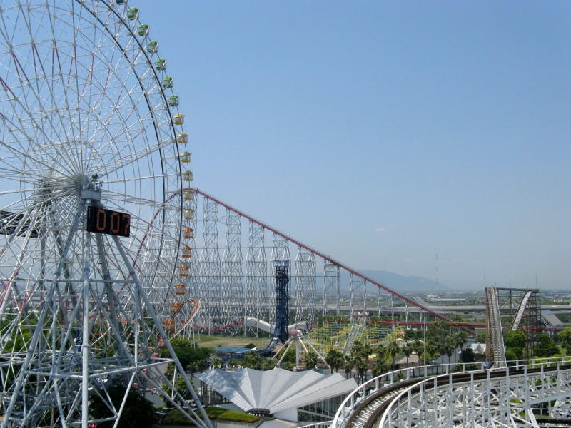 File:Nagashima Spa Land.jpg